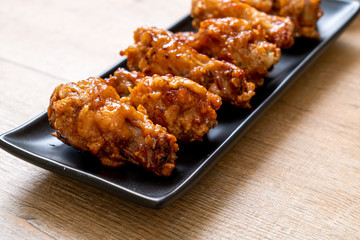 fried chicken with sauce