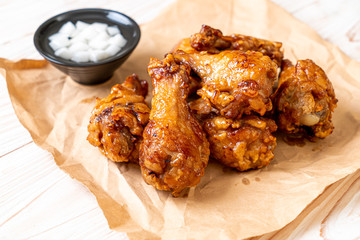 fried chicken with sauce