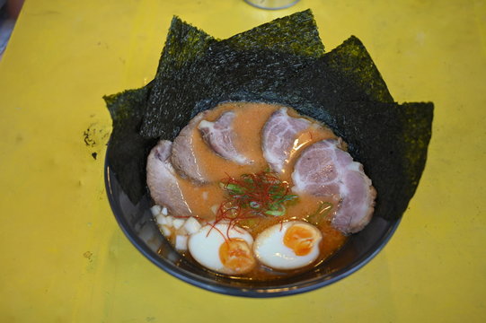 chashumen reman full load with chashu and eggs
