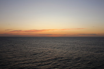 フェリー　朝焼け