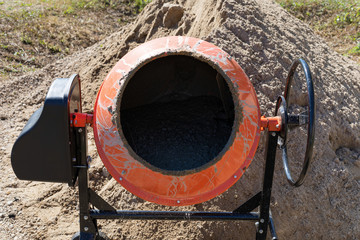 Electric cement mixer