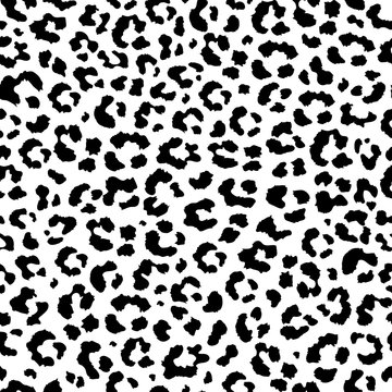 Vector abstract seamless pattern of black leopard print. Modern animal fur fashion background. Realistic Leopard monochrome print. Exotic wild African animal skin pattern for textile, wallpaper.