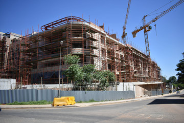 Construction & building 