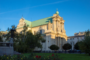 Fototapeta na wymiar Warsaw Presidential Palace is the elegant classicist latest version of a building that has stood on the Krakowskie Przedmieście site since 1643. 