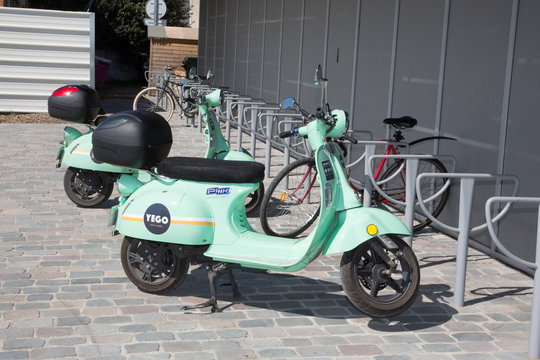 Yego French E-scooter Urban Mobility Scooter In Bordeaux