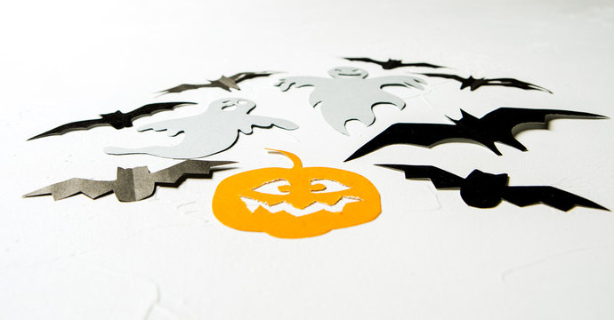 Photo of paper pumpkin, ghost, bats .