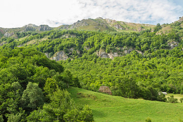 Fototapeta na wymiar Somiedo lake valley hiking route in Spain