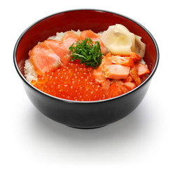rice bowl topped with salmon & salmon roe, japanese food