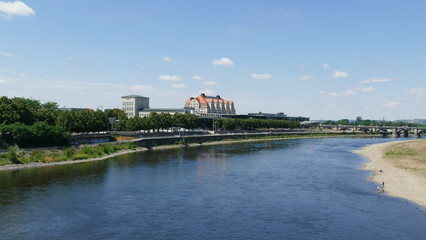 Fototapeta na wymiar Dresden: Elbe