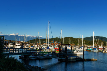 Fototapeta na wymiar Beautiful waterfront in Gibsons, BC
