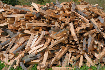 The process of chopping wood. how to chop or chop wood, solid fuel.