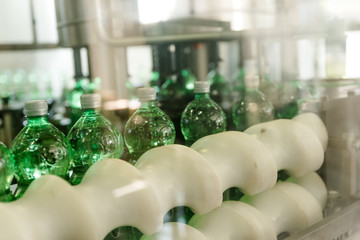 Water factory - Water bottling line for processing and bottling pure spring water into small bottles.