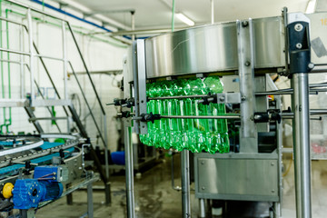Water factory - Water bottling line for processing and bottling pure spring water into small bottles.