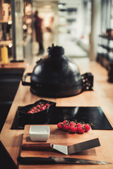 Preparing utensils and vegetables for a grilling