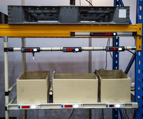 Industrial box rack for component parts in warehouse