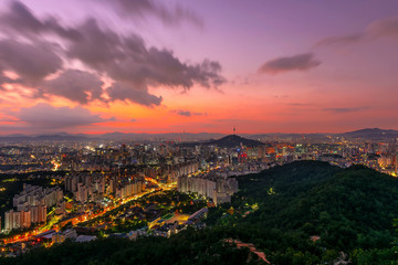Fototapeta na wymiar Skyline in the city of Seoul, South Korea with Seoul tower