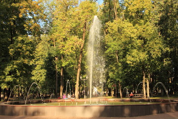 Fototapeta premium Smolensk, Russia, Fountain in Glinka Park on Sunny summer day