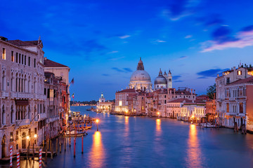 Obraz na płótnie Canvas View of Venice Grand Canal and Santa Maria della Salute church in the evening