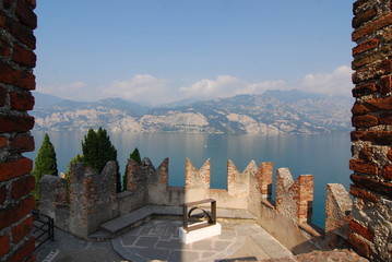 Malcesine – malerische Gemeinde am Ostufer des Gardasees in Norditalien