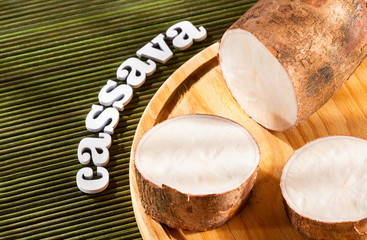 Manihot esculenta - Cassava raw tuber