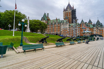 The Terrasse Dufferin and the Château Frontenac