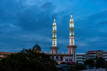 Fototapeta na wymiar mosque 