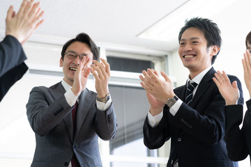 ビジネス　拍手