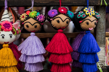 muñecas de estambre artesanales