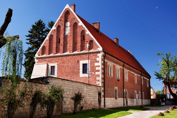 Fototapeta na wymiar Dom Długosza w Wiślicy – zabytkowy, XV-wieczny budynek znajdujący się w Wiślicy