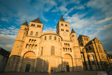 Fototapeta na wymiar Trier Cathedral