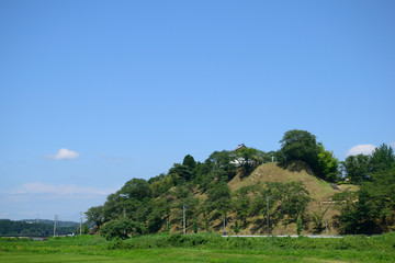 Fototapeta na wymiar The ruins of the Ohira Castle - Branch castle of the Sengoku period.Typical hill fortress of the Middle Ages. Kurokawa Miyagi Japan.