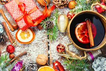 Christmas mulled red wine