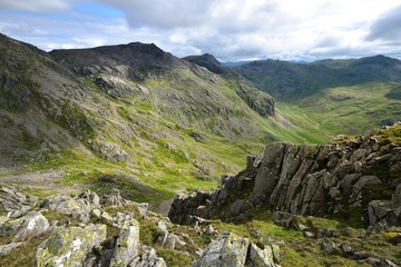 Obraz premium The slopes of The Scafells from Slight Side