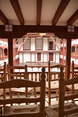 Sillas en teatro