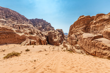 jordan wadi rum desert