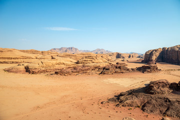 Fototapeta na wymiar jordan wadi rum desert