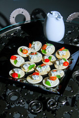 Bursquetta com queijo gorgonzola e tomate