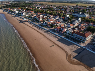 Chatelaillon Plage (Charente Maritime, France) - Vue aérienne de la plage