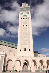 Fototapeta premium Maroc, Minaret de la grande mosquée Hassan 2 de Casablanca