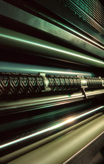 Commercial offset printing press