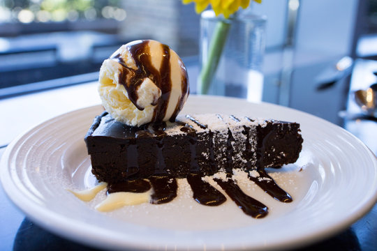 Flourless Chocolate Cake with Ice Cream