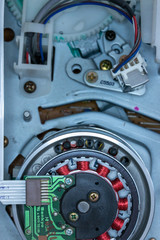 Details of reading head cylinder of VHS player