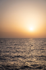 Obraz premium Sunset over sea