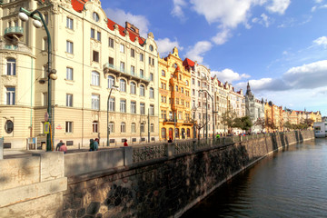 Fototapeta na wymiar Prag im Sonnenschein