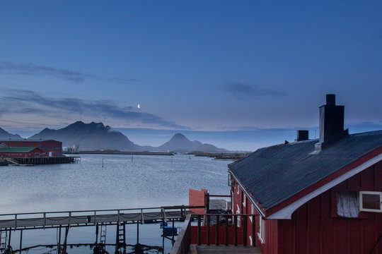Ballstad night on lofoten islands