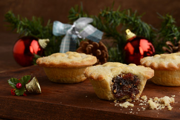 closeup christmas mincemeat pies