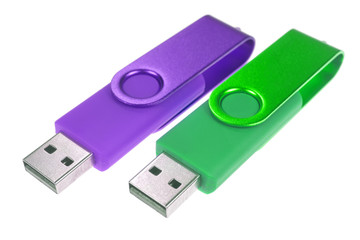 Mehrere USB-Sticks mit sehr großem Speicher.