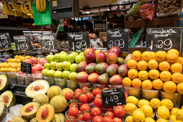 Frischemarkt in Barcelona Obstauswahl