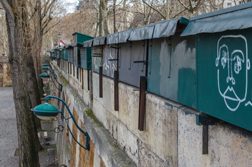 Verkaufsstände Paris, Laternen, Markt, Stadt