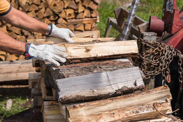 Scheitholz als Vorrat - Brennholz